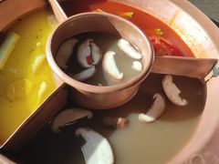 -滇釜火锅·能喝汤的火锅(车公庄店)