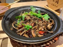 -川堂风·跷脚牛肉·乐山爆炒(宝山日月光店)