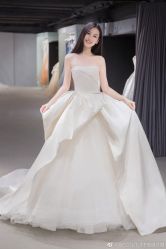 点击看大图 -WECOUTURE高级订制广州