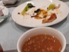 -安徽饭店·白鹭阁自助餐厅(梅山路店)