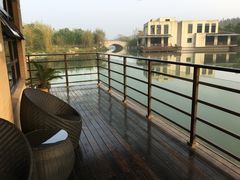 -上海怡沁园度假酒店