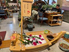 大堂-大理董·董家小厨野生菌火锅(古城旗舰店)