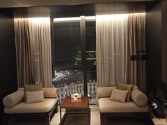 -绿城玫瑰园酒店-遇见19楼餐厅(舟山绿城玫瑰园酒店店)