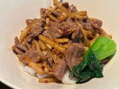 牛肉老友干拌粉-漆黑觉米粉(三里屯店)