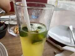 -必胜客(华南摩尔店)