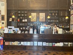 -良友书坊(安徽路店)