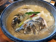 家烧大鱼头-院子餐厅·大锅菜·老杭帮(桥西直街店)