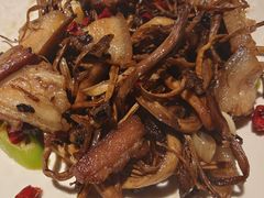 -吴越荣记苏州菜·松鼠桂鱼(月光码头店)