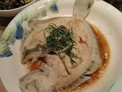 -瓦国小镇·果木烤鸭·融合菜(西口店)
