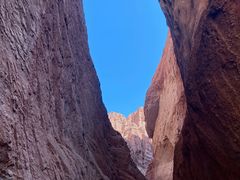 -天山神秘大峡谷