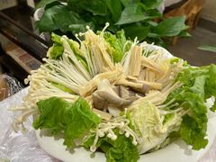 蔬菜拼盘-霄汉牛三鲜湖北砂锅菜(万松园2店)