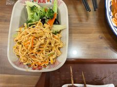 -陇尚人家中国蘭州牛肉面(高新万达店)