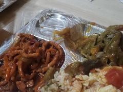 -晓宇盒饭(民安街店)