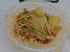 -露缘巴蜀麻辣香锅(永安街店)