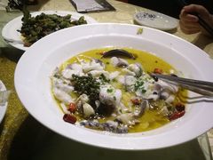 -原汁原味农家菜·经典粤菜(江燕南路店)
