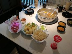 -左庭右院鲜牛肉火锅(浦江欢乐颂店)