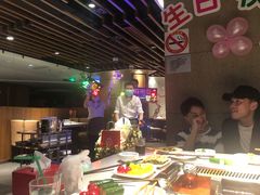 -海底捞火锅鲜切牛肉主题店(长寿路店)