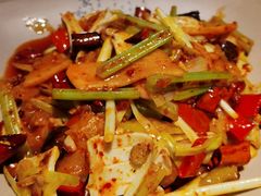 火爆黄喉-肖四女乐山跷脚牛肉(世博源店)