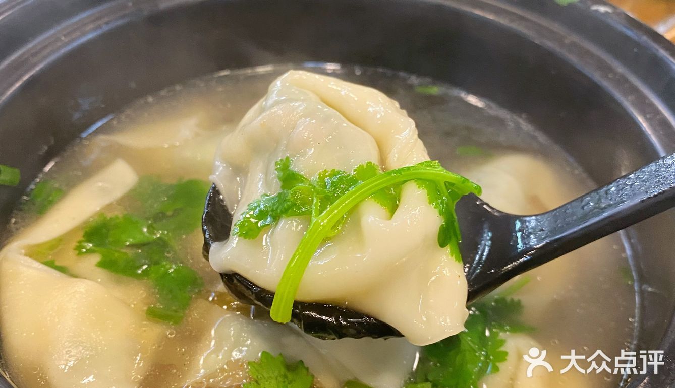 吃完一礼拜又想吃了，啊 神奇的味道 是宝山的一家老店了