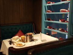 卡座-领鲜活海鲜榴莲自助火锅(东门店)