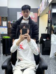 -藤野造型专业烫染接发