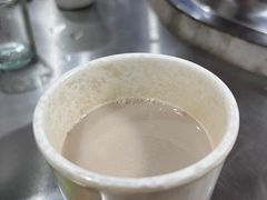 -粘豆包柴火铁锅炖