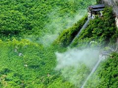 -鹿院坪生态旅游景区