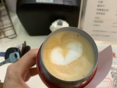 澳白-Manner Coffee(大宁国际商业广场店)