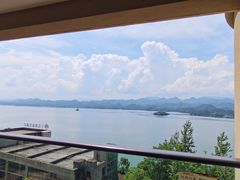 -千岛湖忆湖度假酒店(中心湖景区店)