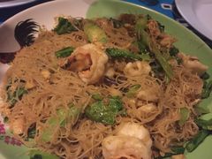 -Thiw Soen Seafood Restaurant