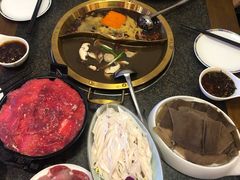 -小天鹅火锅·一线江景洪鼎旗舰店(洪崖洞店)