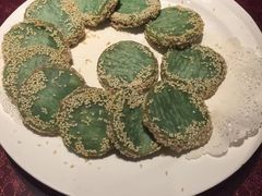 绿茶饼-莲池荟素食馆·12年老字号(光孝寺店)