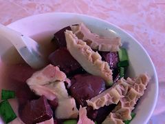 -阿一猪红汤(东风西路店)