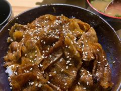 -本格丼·炭火烤肉饭(大悦路成都大悦城店)