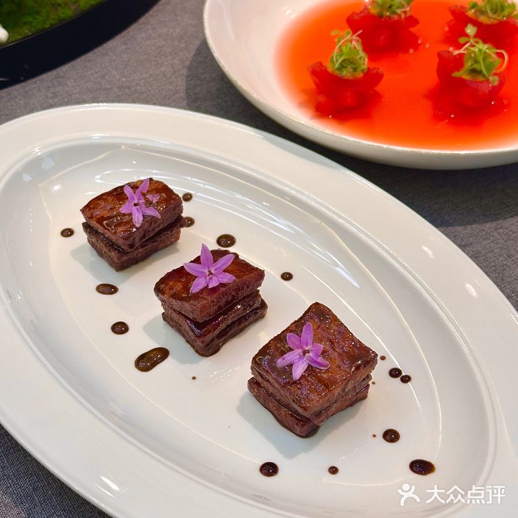 陆家嘴附近!!!适合宴请的粤菜馆…