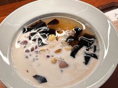 -RUXU入续糖水铺与包(卓悦中心店)
