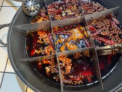 -卤校长老火锅(沙坪坝直营店)