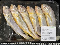 -七鲜超市(瑞虹天地太阳宫店)