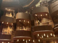 -交通银行前滩31演艺中心