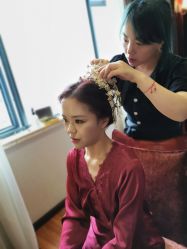 -艾米丽婚纱礼服