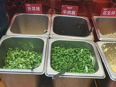 -赵美丽·重庆社区火锅·直营店(火车东站·中豪国际店)
