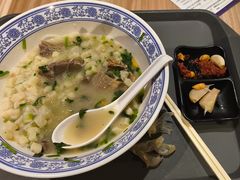 -大食代美食广场(上海中心店)