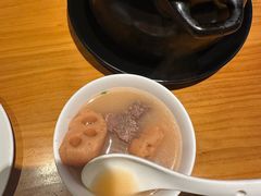 -莲餐厅·湖北菜·潜江小龙虾店(愚园路店)