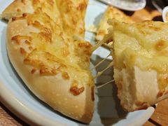 -米德维奇俄式西餐厅(西六道街店)