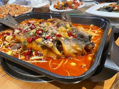 -小小河边鱼·黄辣丁鲜鱼锅(黎阳店)