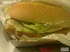 日和特盛鱼堡-麦当劳(水坑尾街店)