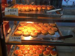 -香港元朗荣华月饼(十八甫路店)