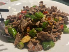 杭椒爆炒牛肉-新白鹿餐厅(城西银泰城店)