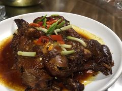 稻草鸡-芦茨金富饭庄·25年老字号·专做稻草鸡
