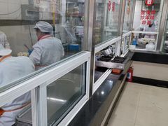 -老西白点心店